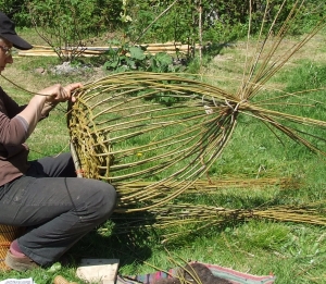 Perched on and controlled by the knees, weaving commences